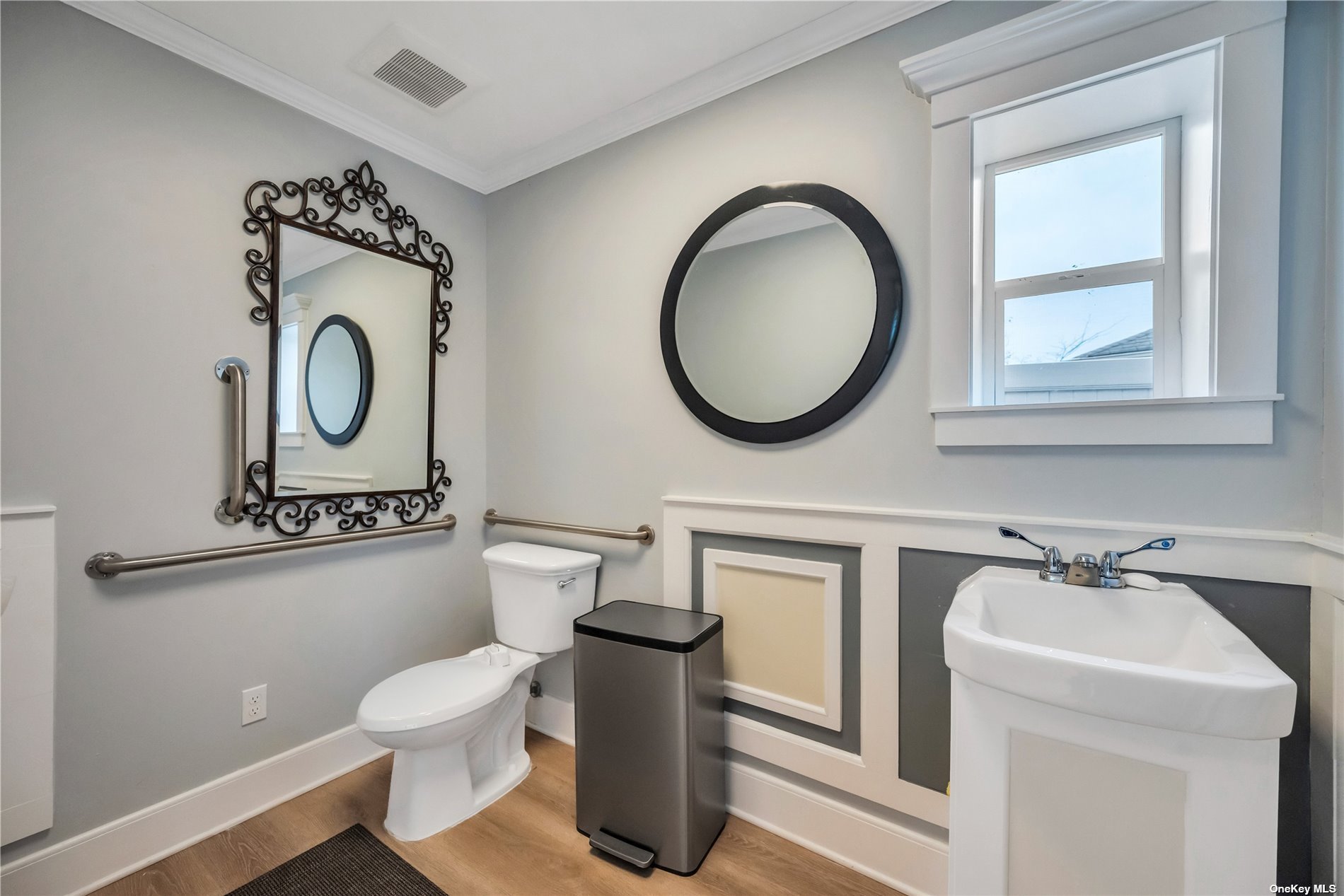 The PodStop restroom